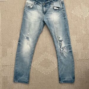 Zara Women’s Light Blue Distressed Straight/Boyfriend Jeans